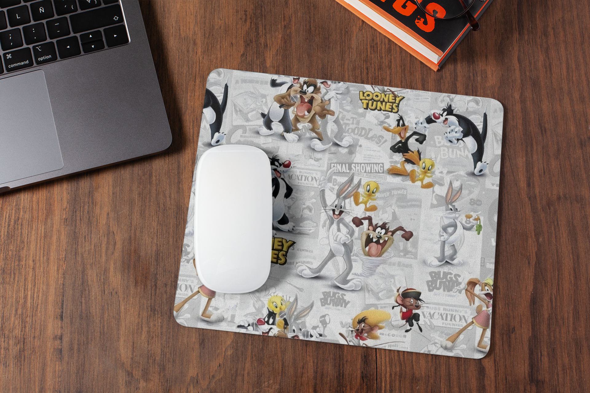 LOONEY Mouse pad